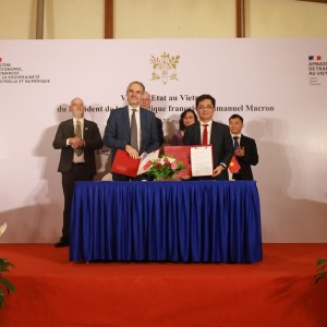 Viettel Group and John Cockerill sign a Partnership Agreement for the development of advanced land-defence systems