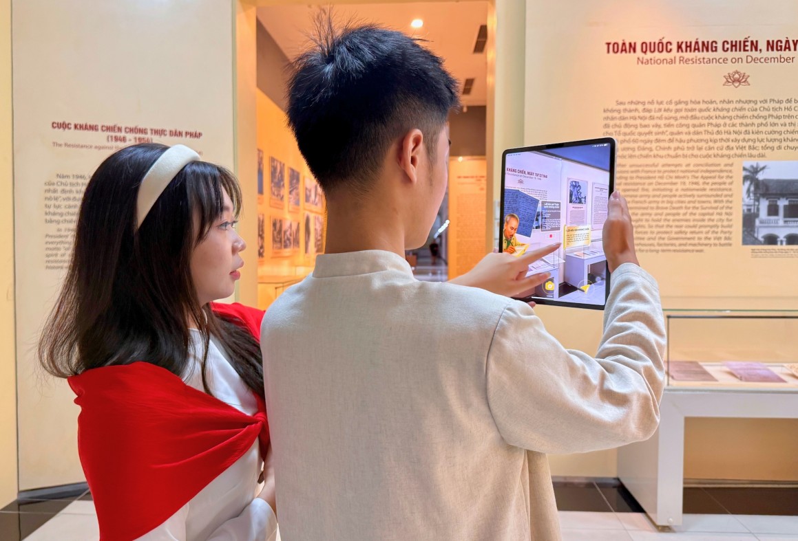 Viettel High Tech kết nối lịch sử và hiện đại thông qua công nghệ điện toán không gian