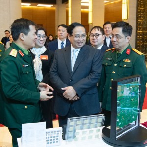 Viettel tham dự Hội nghị toàn quốc nghiên cứu, học tập, quán triệt và triển khai thực hiện Nghị quyết Đại hội XIV