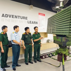 Khai mạc tập huấn kỹ thuật nâng cao đài ra-đa VRS-SRS, đài quang điện tử VEE-LRA
