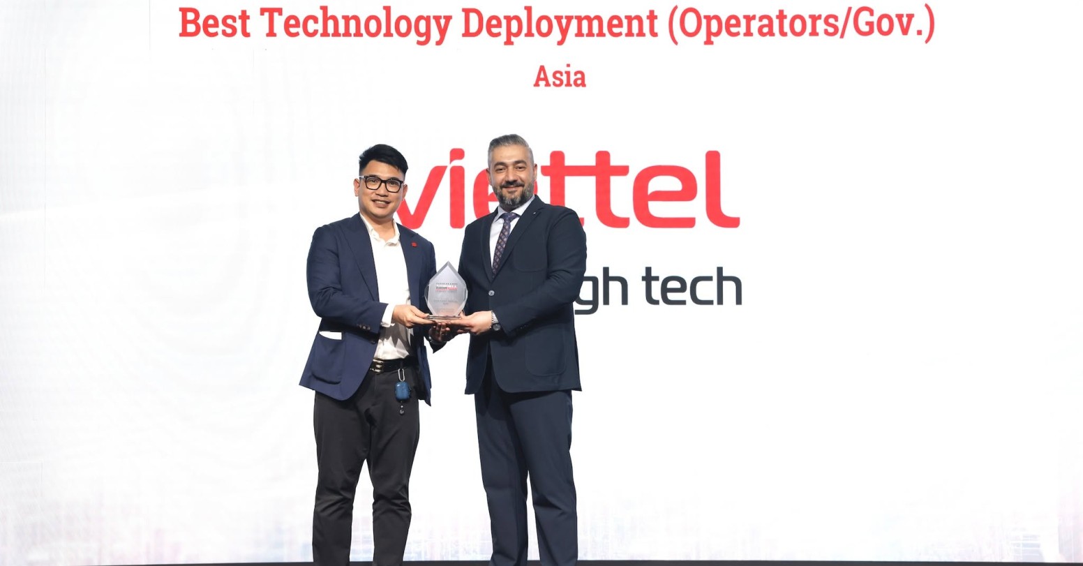 “Make in Vietnam” Charging System Serving 100 Million Subscribers Honored in Dubai (UAE)<