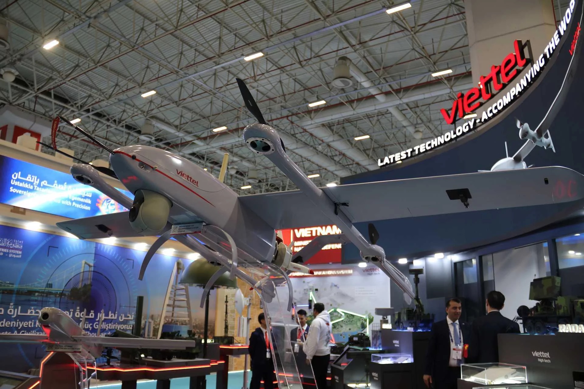 Vietnam_Unveils_Viettel_Recon_Drones_and_Loitering_Munitions_for_High-Intensity_Warfare_1920_001-30a96e83